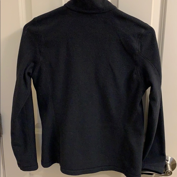 Patagonia 1/4 zip fleece - Picture 3 of 6